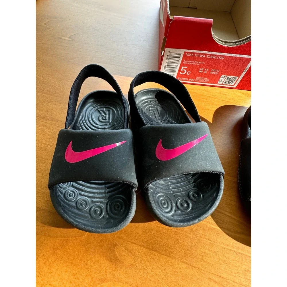 Nike Kawa slide 2 pairs Baby size 5 and 6